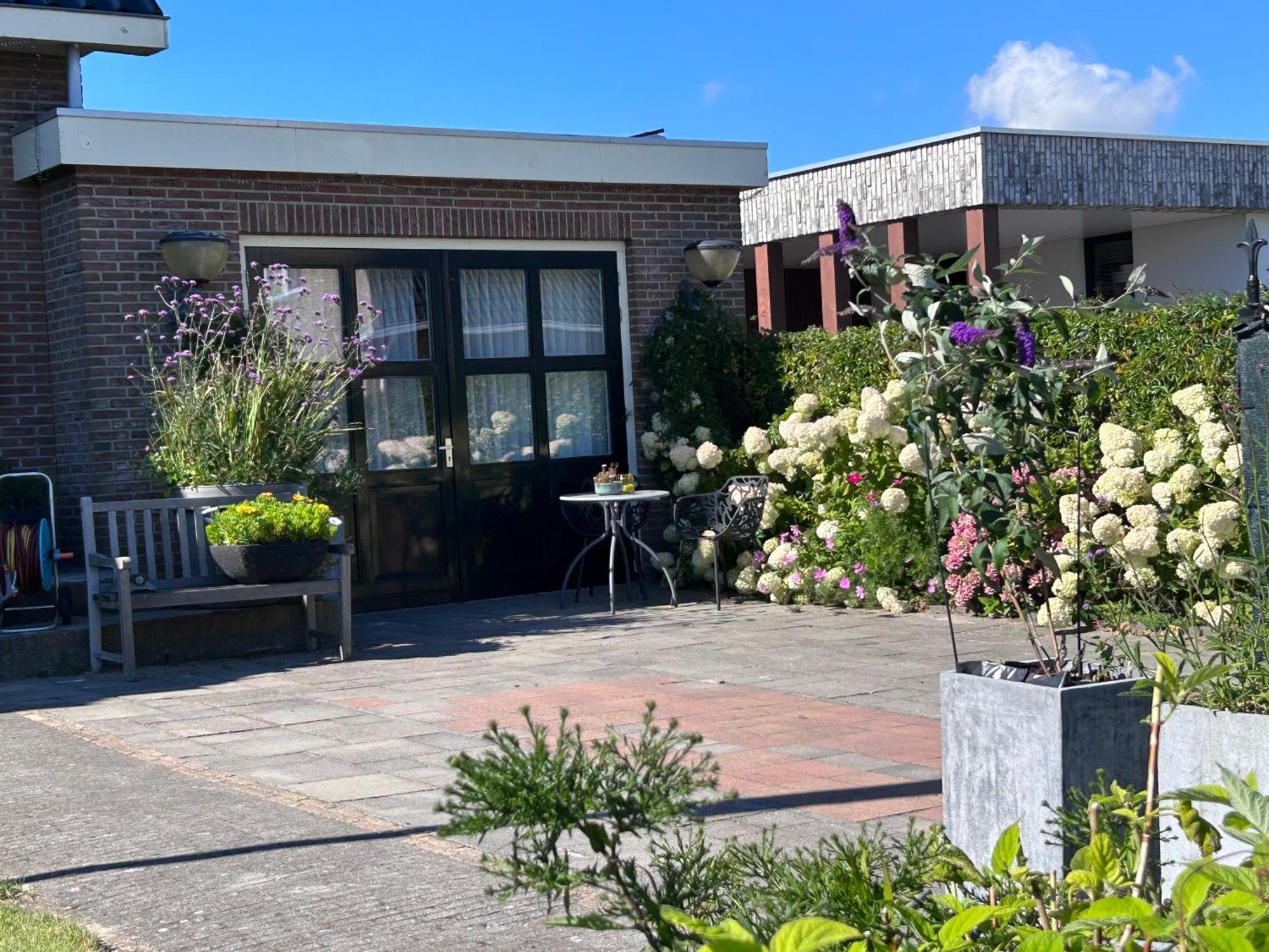 Voorhout Flowerbed المظهر الخارجي الصورة